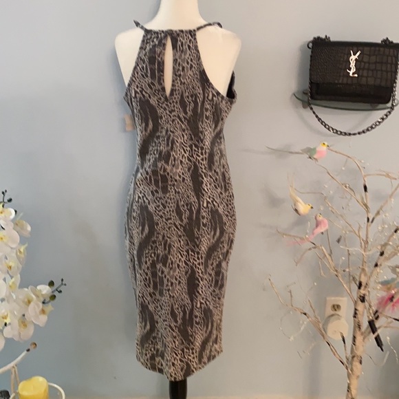 Ivtro Leopard Print Spaghetti women dress Gray& white colour round neck slim fit - Picture 3 of 7